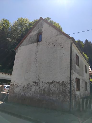 Fassadenreinigung Vorher-Nachher