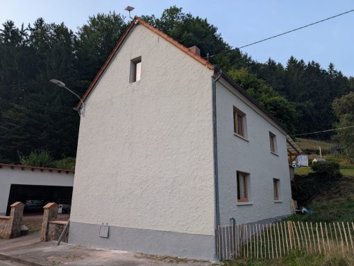 Fassadenreinigung Vorher-Nachher